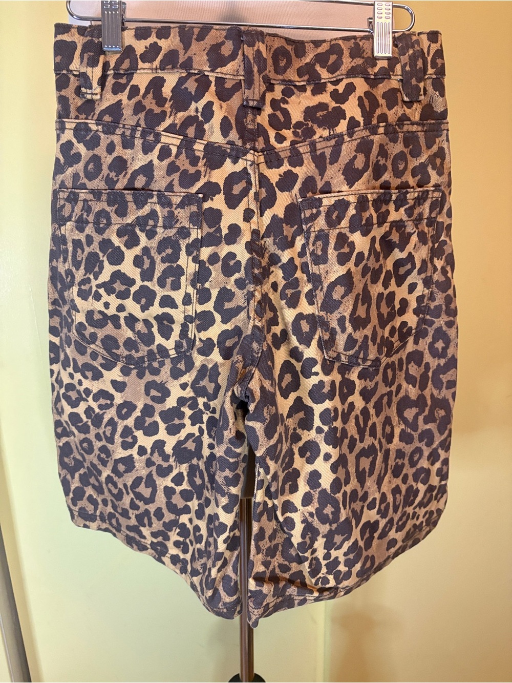 Bershka Leopard Print Bermuda Shorts - Jorts - Picture 10 of 10